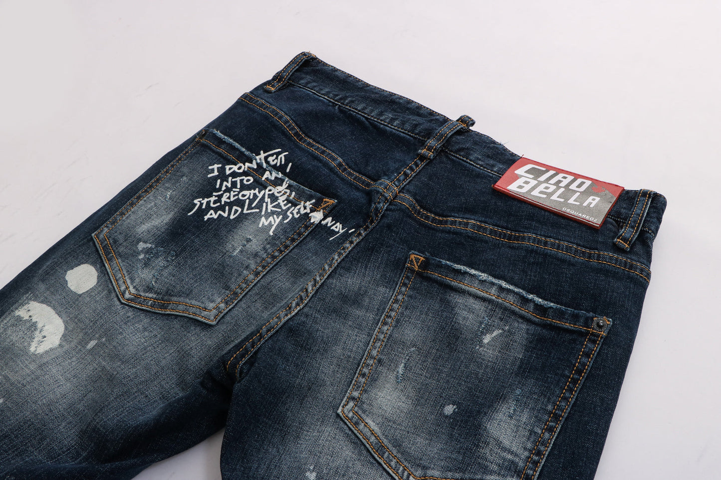 SOLA-DSQ2 New Man Hole Jeans