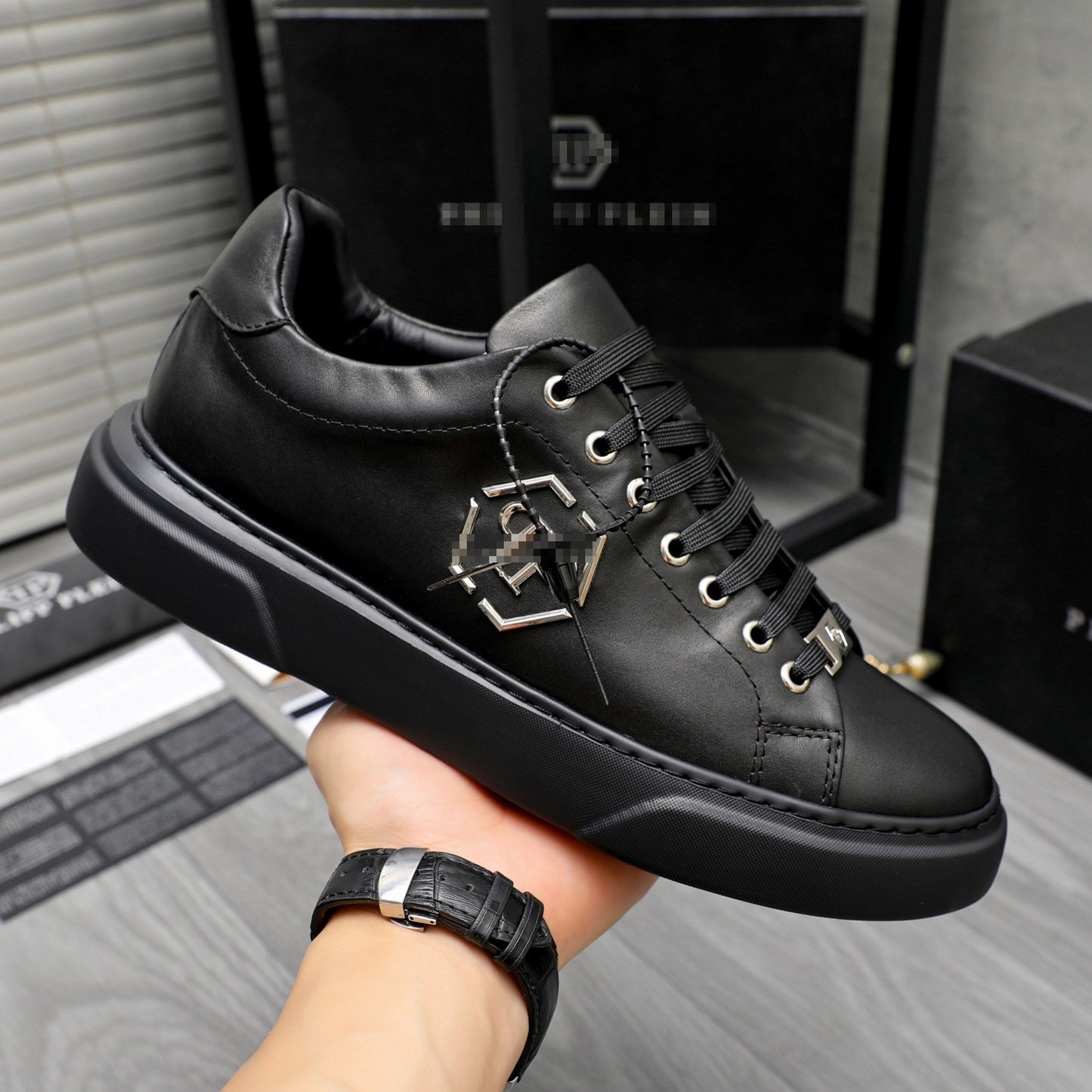 PP Leather sneakers