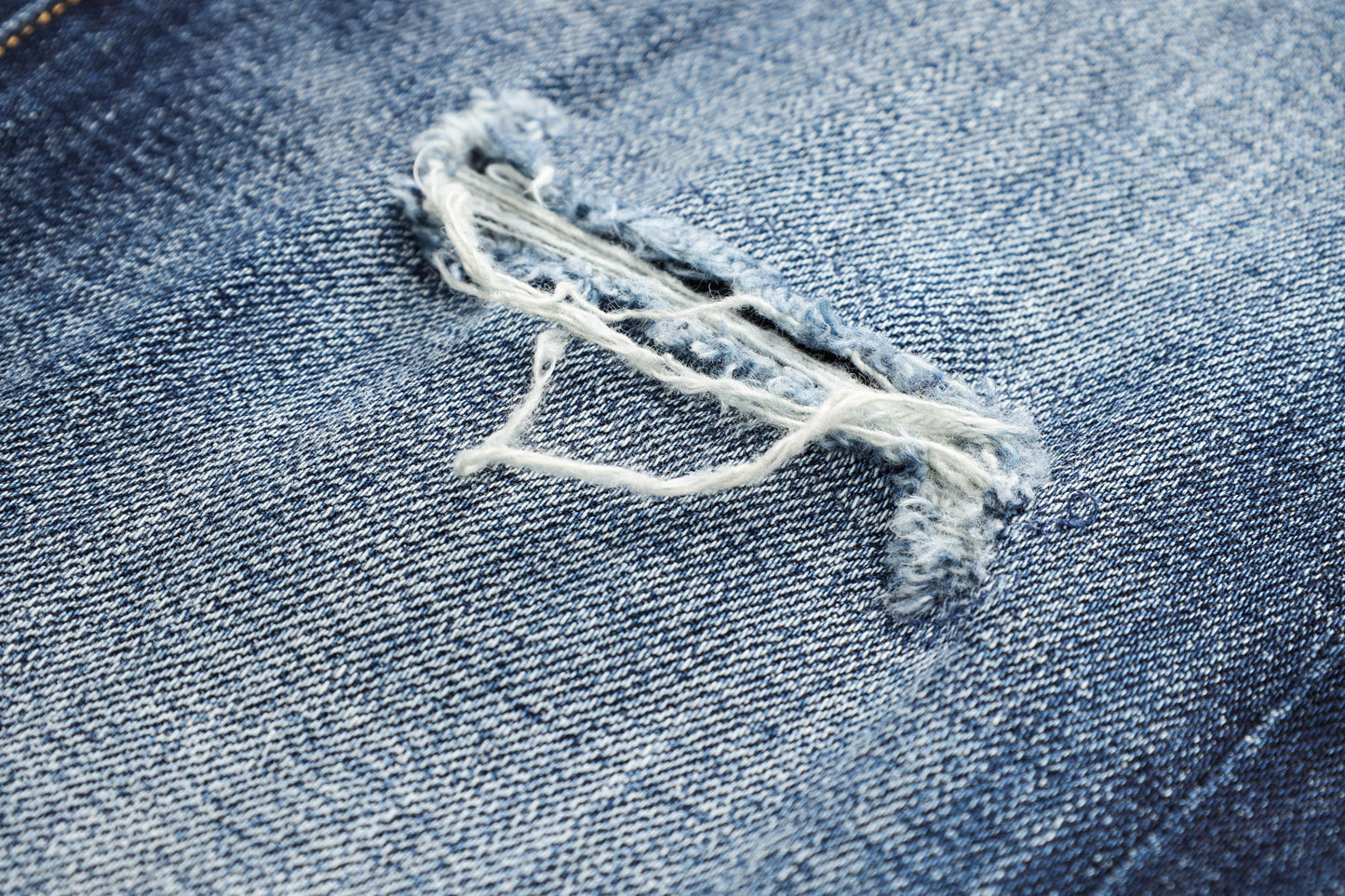 SOLA-DSQ2 New Man Hole Jeans