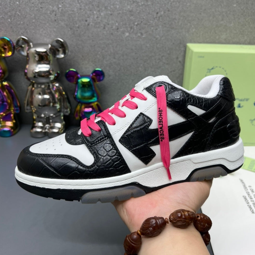 OFF-Whlte Arrow Logo Leather Sneakers #41