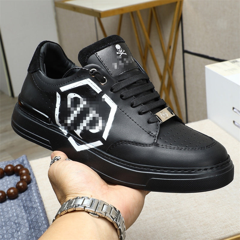 SOLA New letter Sneakers