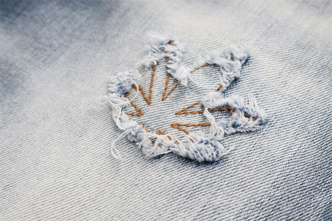 SOLA-DSQ2 New Maple Leaf Patch Man Jeans