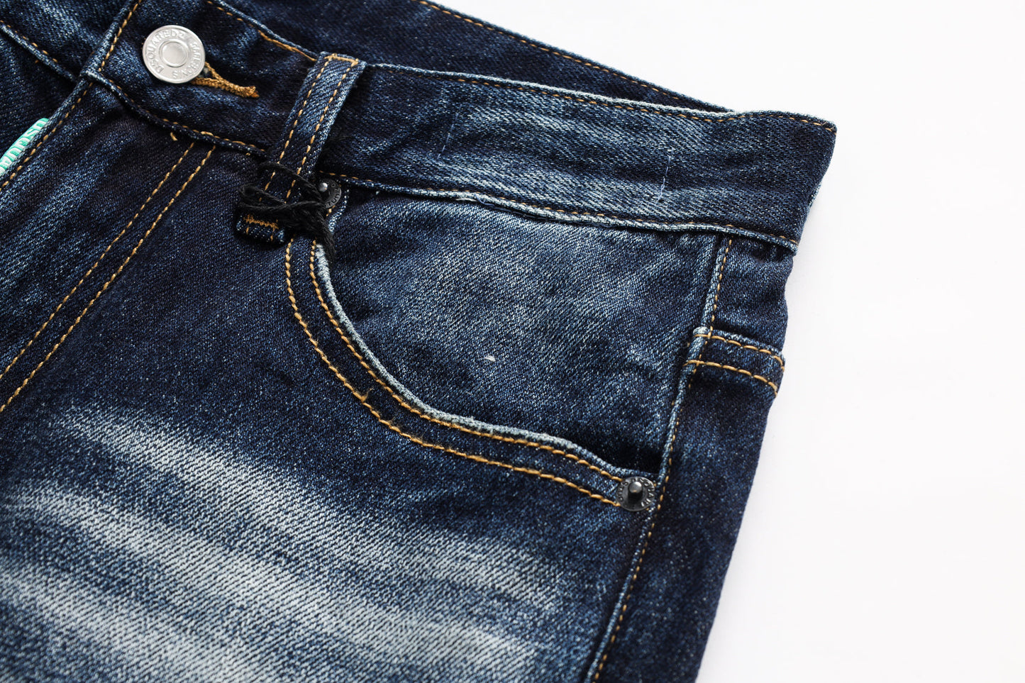 SOLA-DSQ2 New Man Hole Jeans