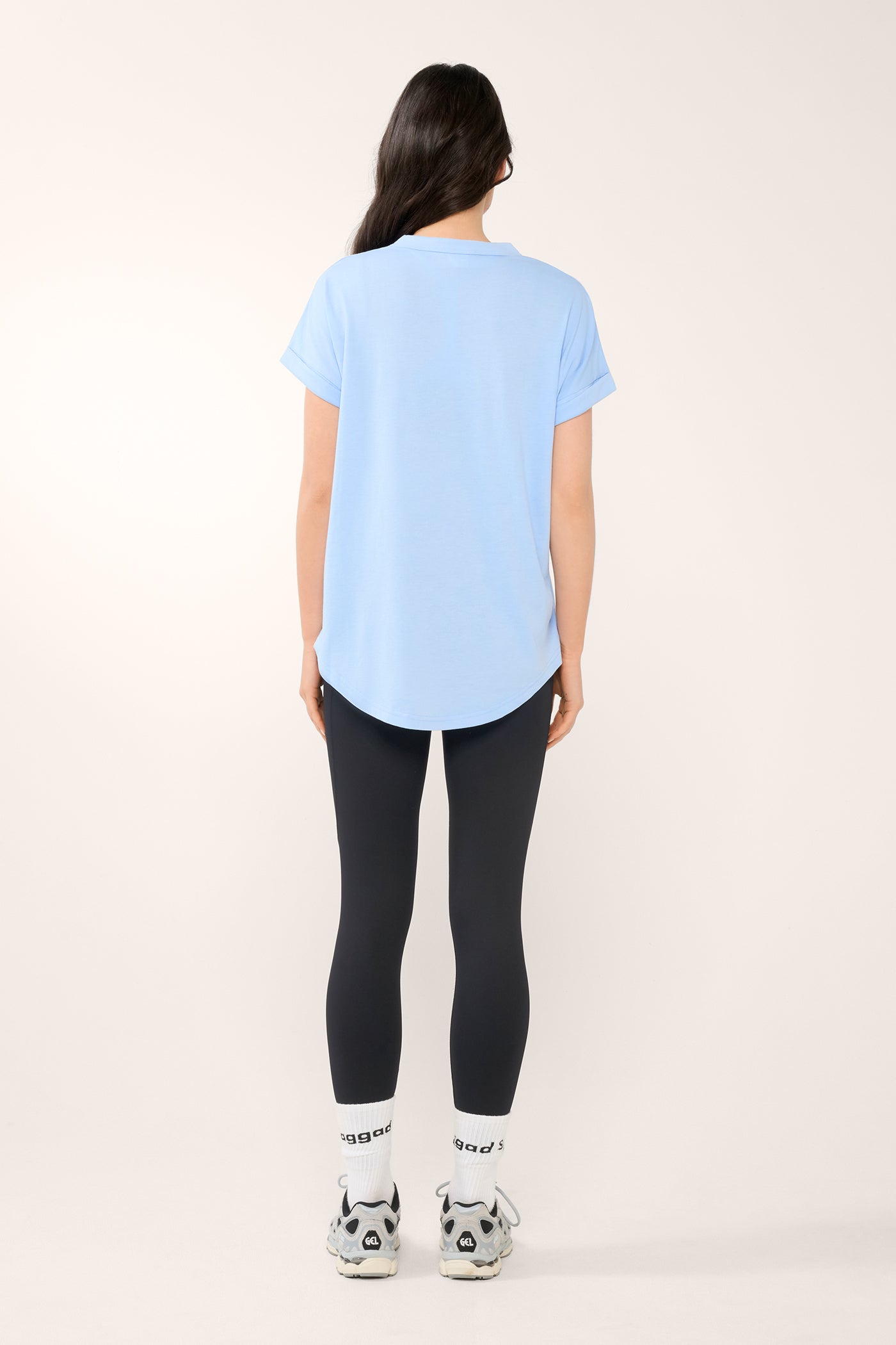 CHELSEA CITY CUFFED SLEEVE TEE BLUEBELL