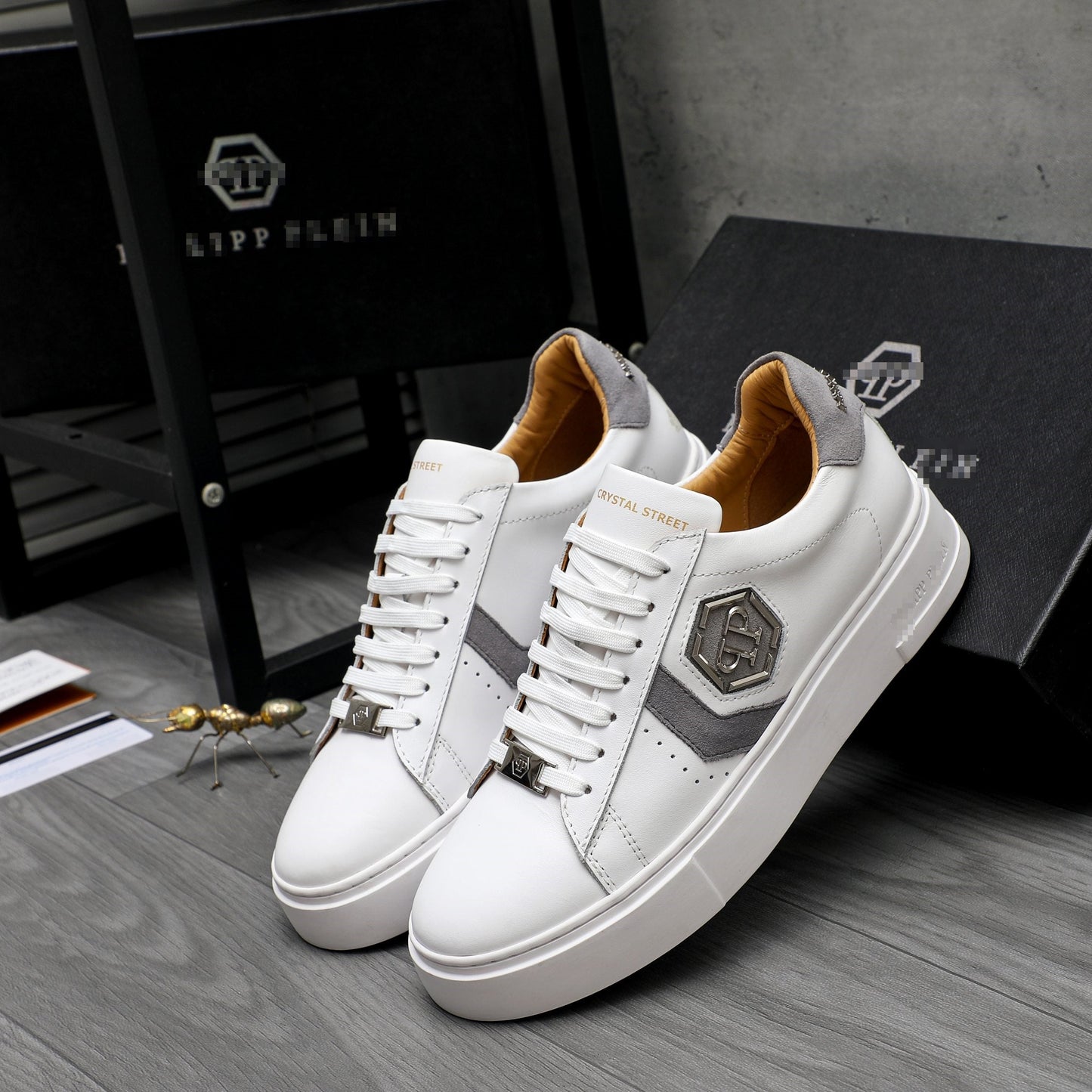 PP Men New Men's leather sneakers