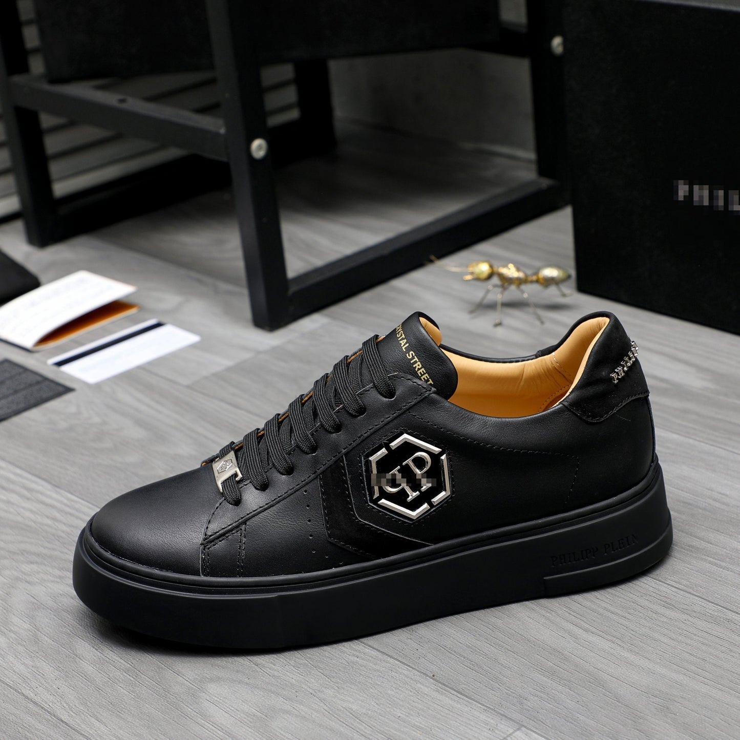 PP Men New Men's leather sneakers