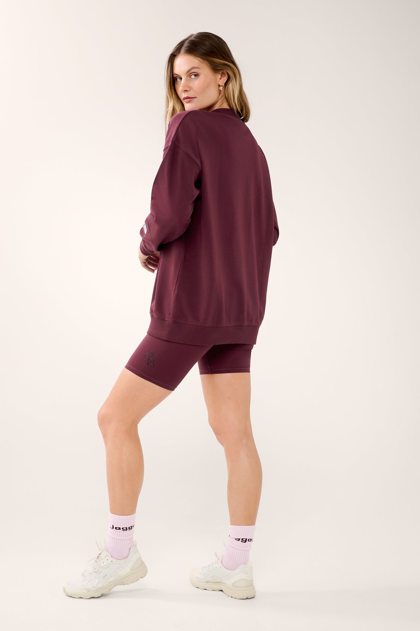 STUDIO LONGLINE TERRY SWEATER CHERRY