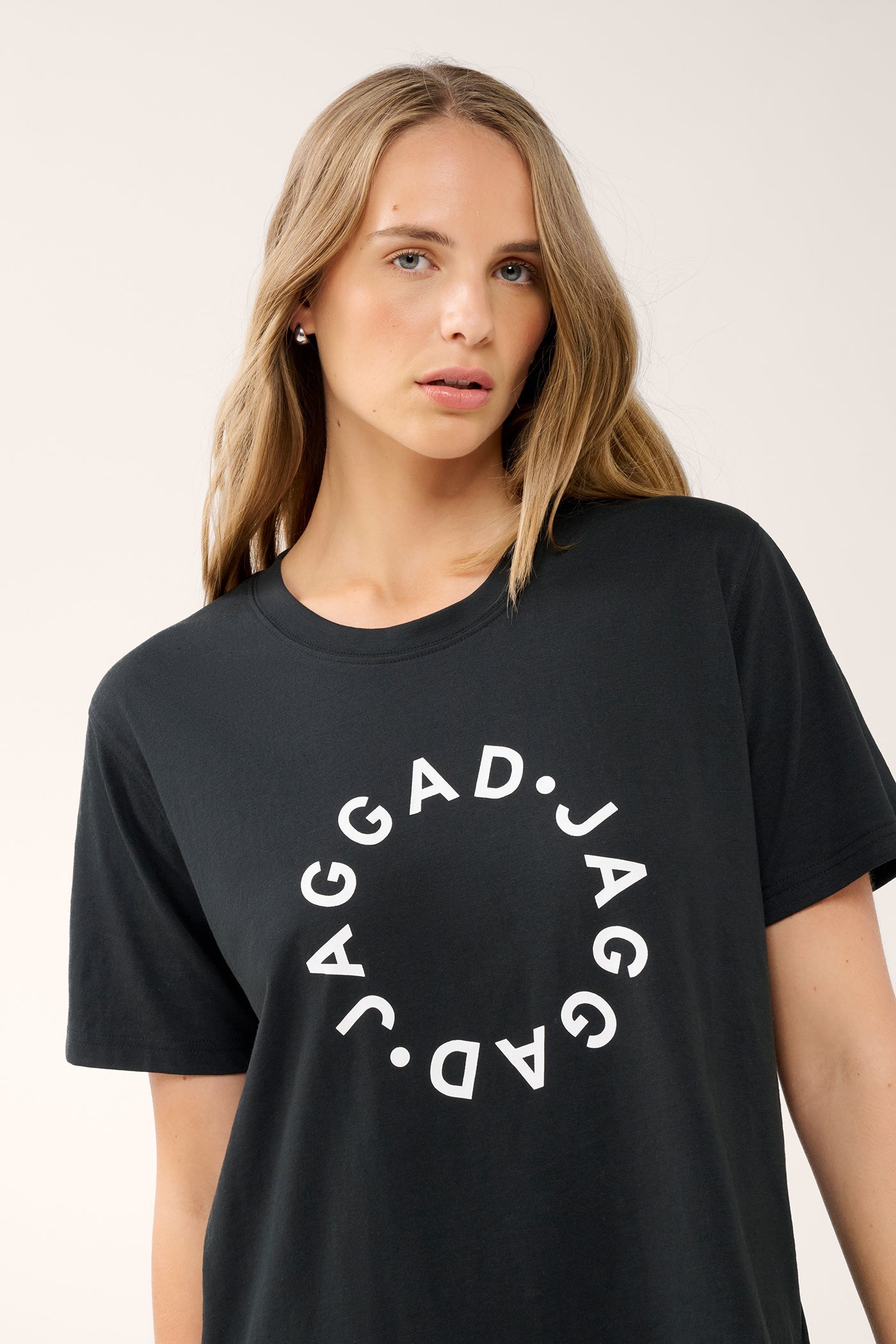 CLASSIC CIRCLE TEE BLACK