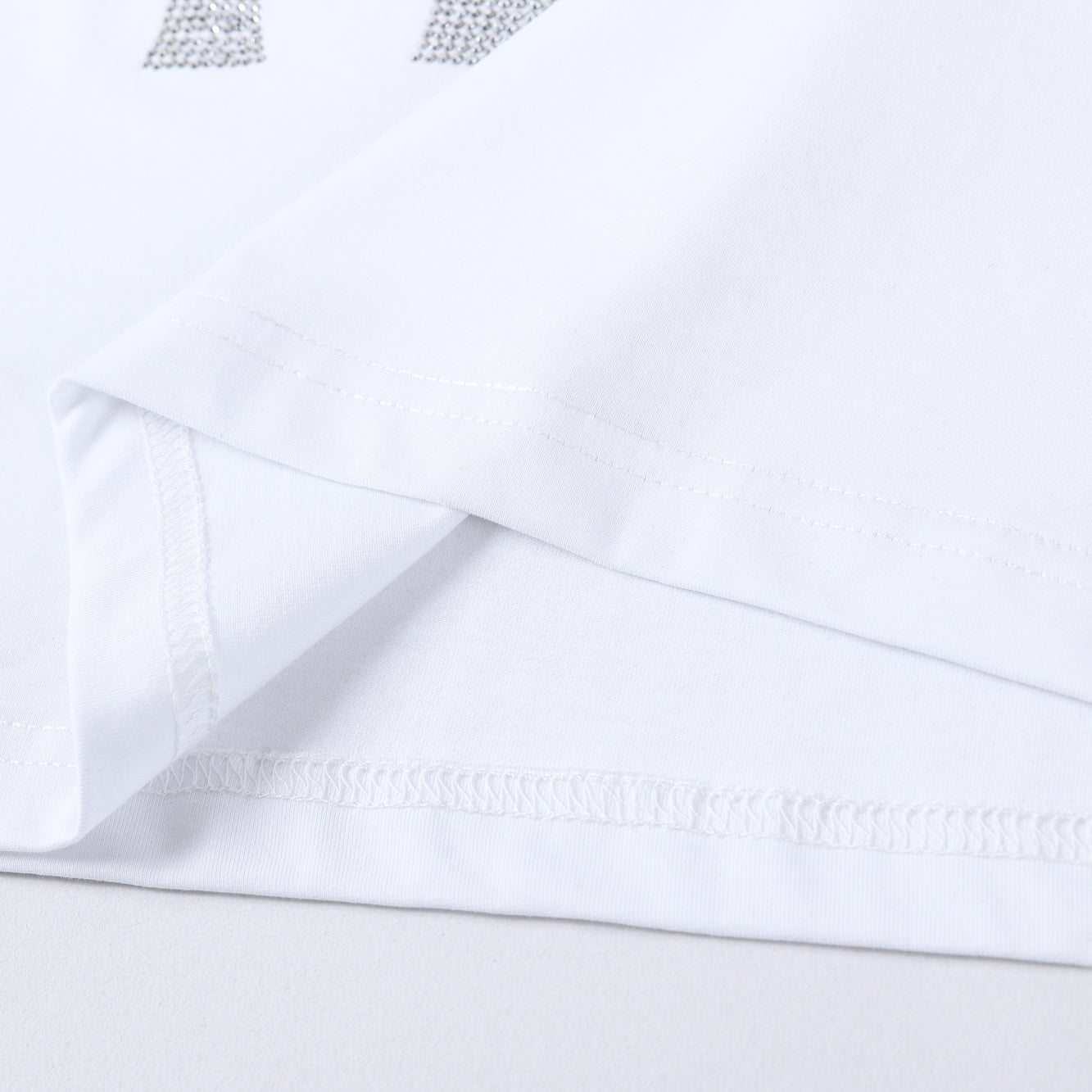 SOLA new letter diamond T-shirt