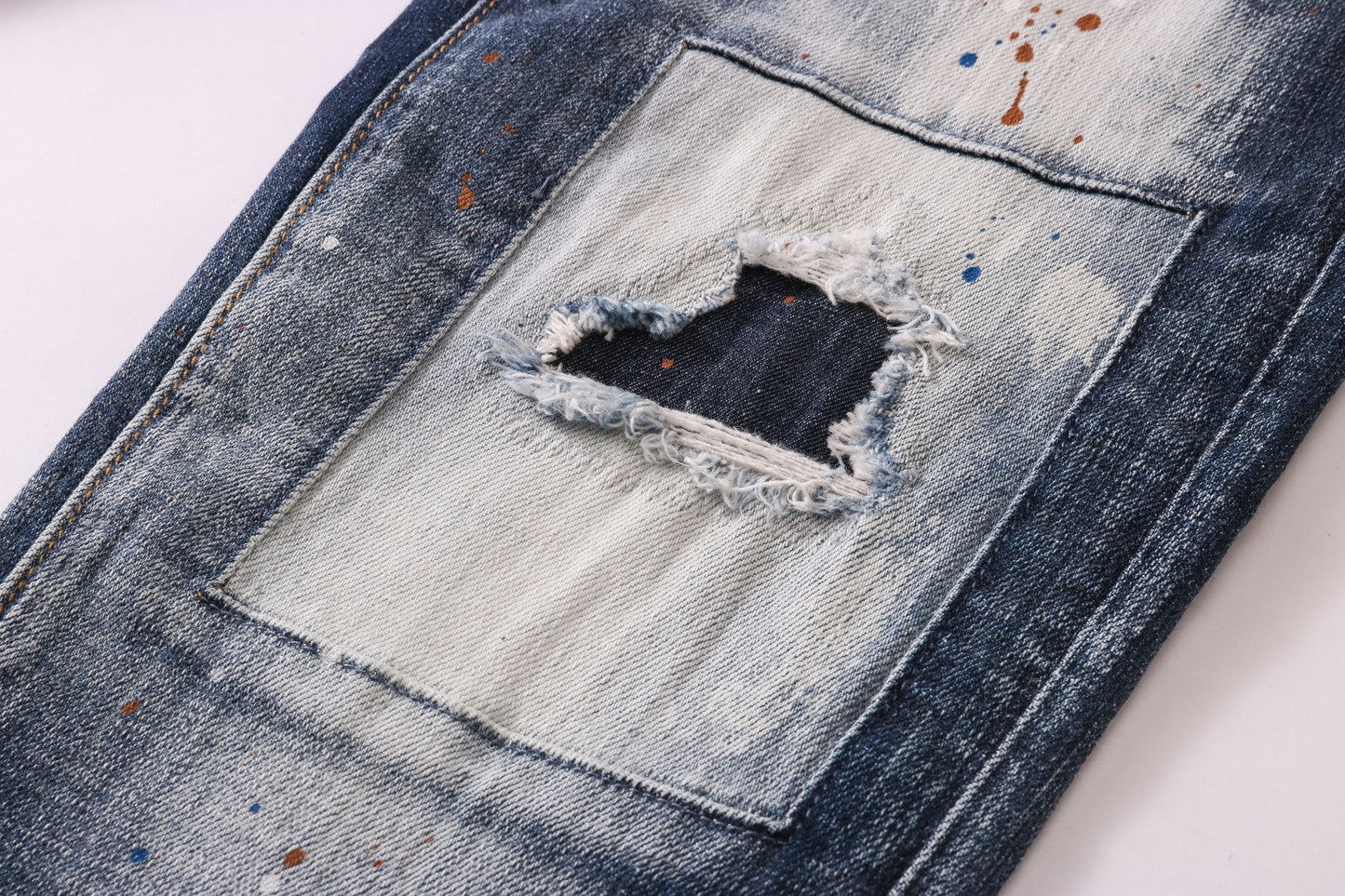 SOLA-DSQ2 New Man Hole Jeans